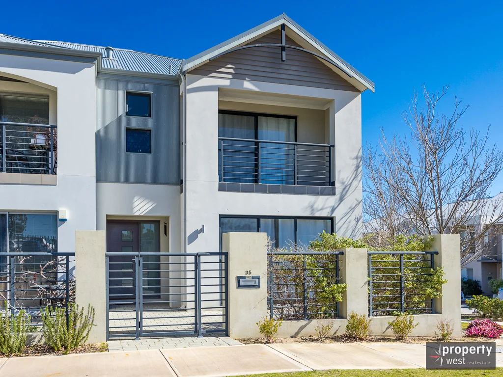 35 Ladera Drive, Clarkson WA 6030 photo 3