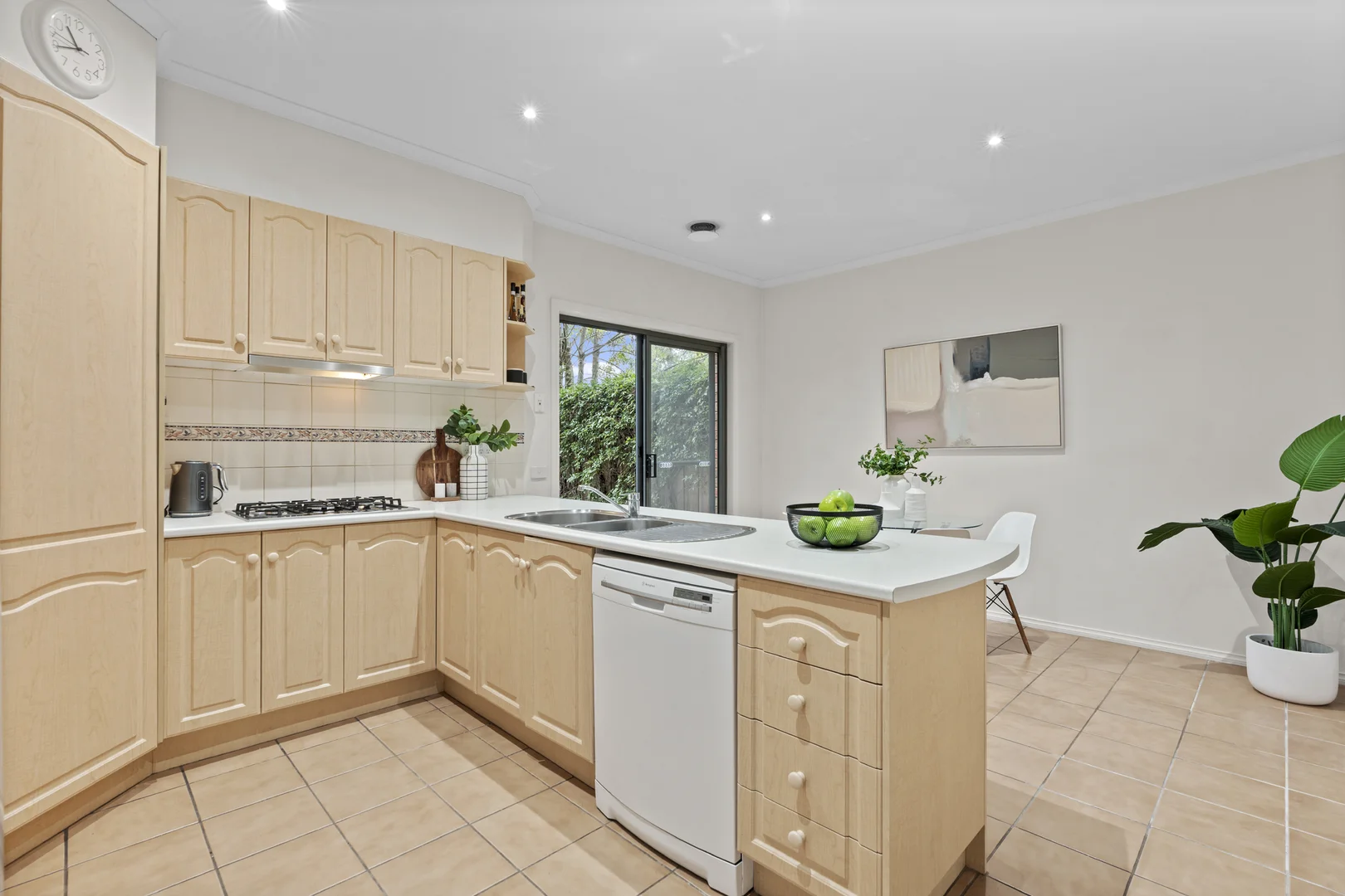 Additional image 4 of 10 Conservatory Drive, Burwood VIC 3125