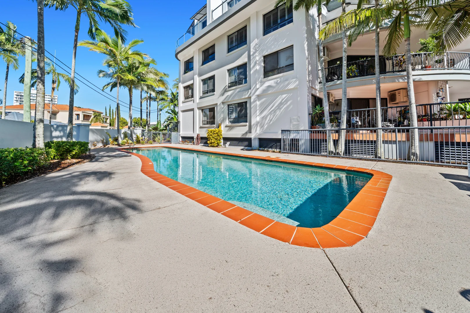 Additional image 11 of 11/10-16 Tarcoola Crescent, Chevron Island QLD 4217