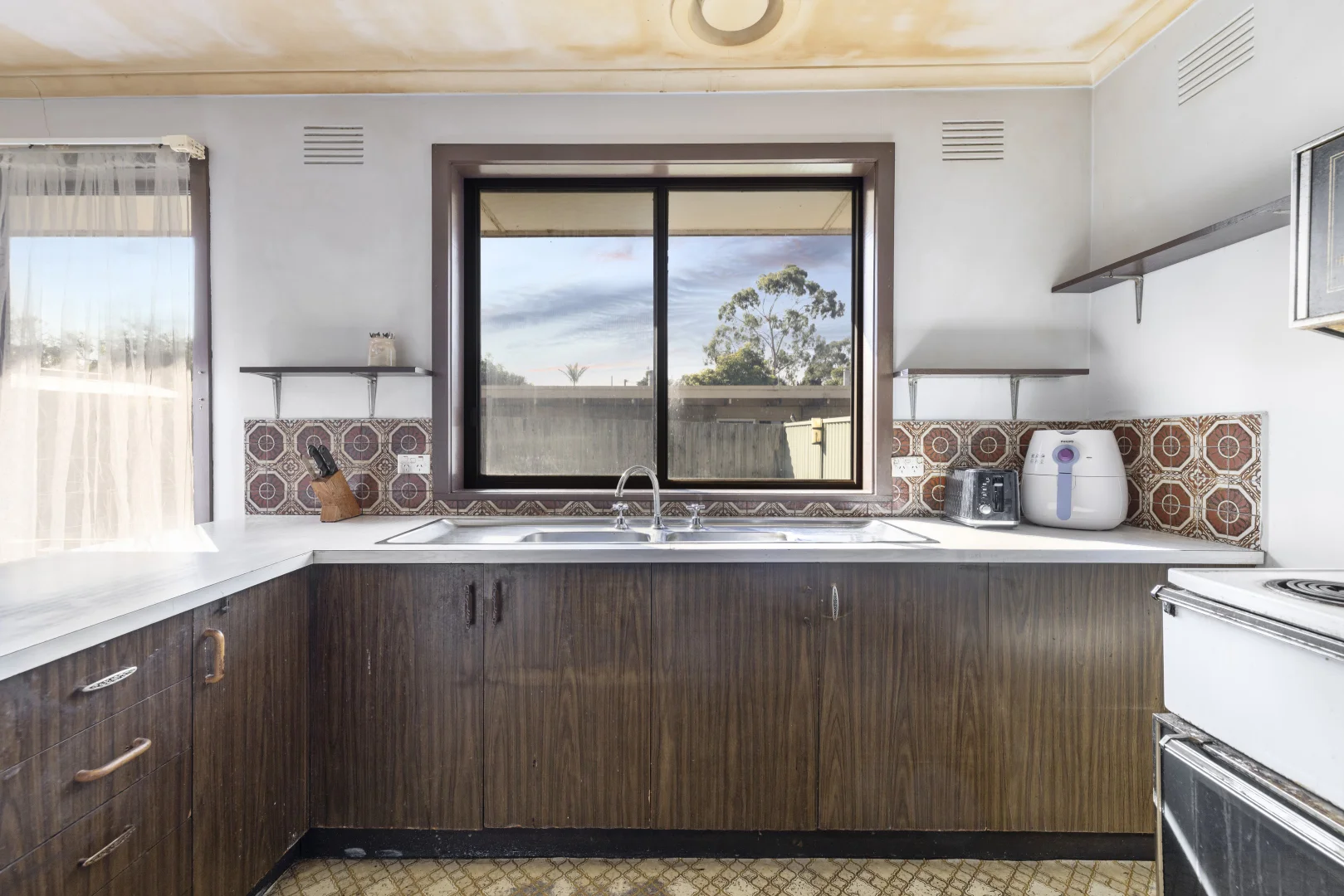 Additional image 7 of 28 Vinen Road, Scoresby VIC 3179