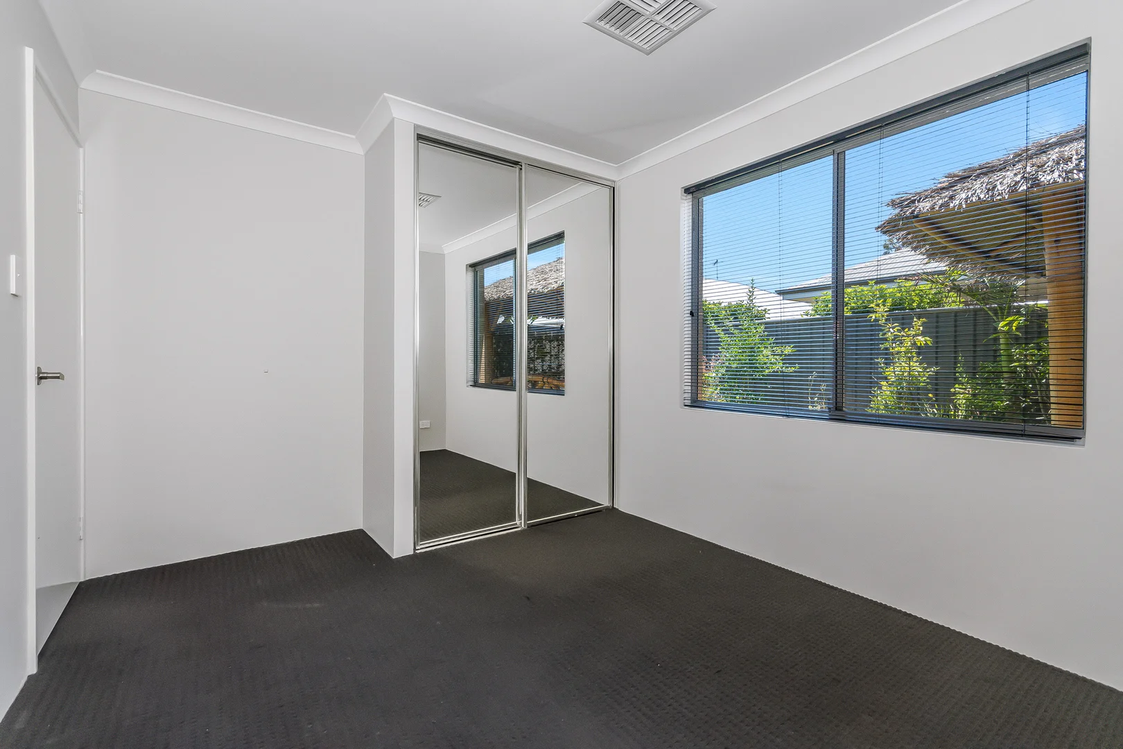 Additional image 10 of 4 Hamsterley Way, Hilbert WA 6112