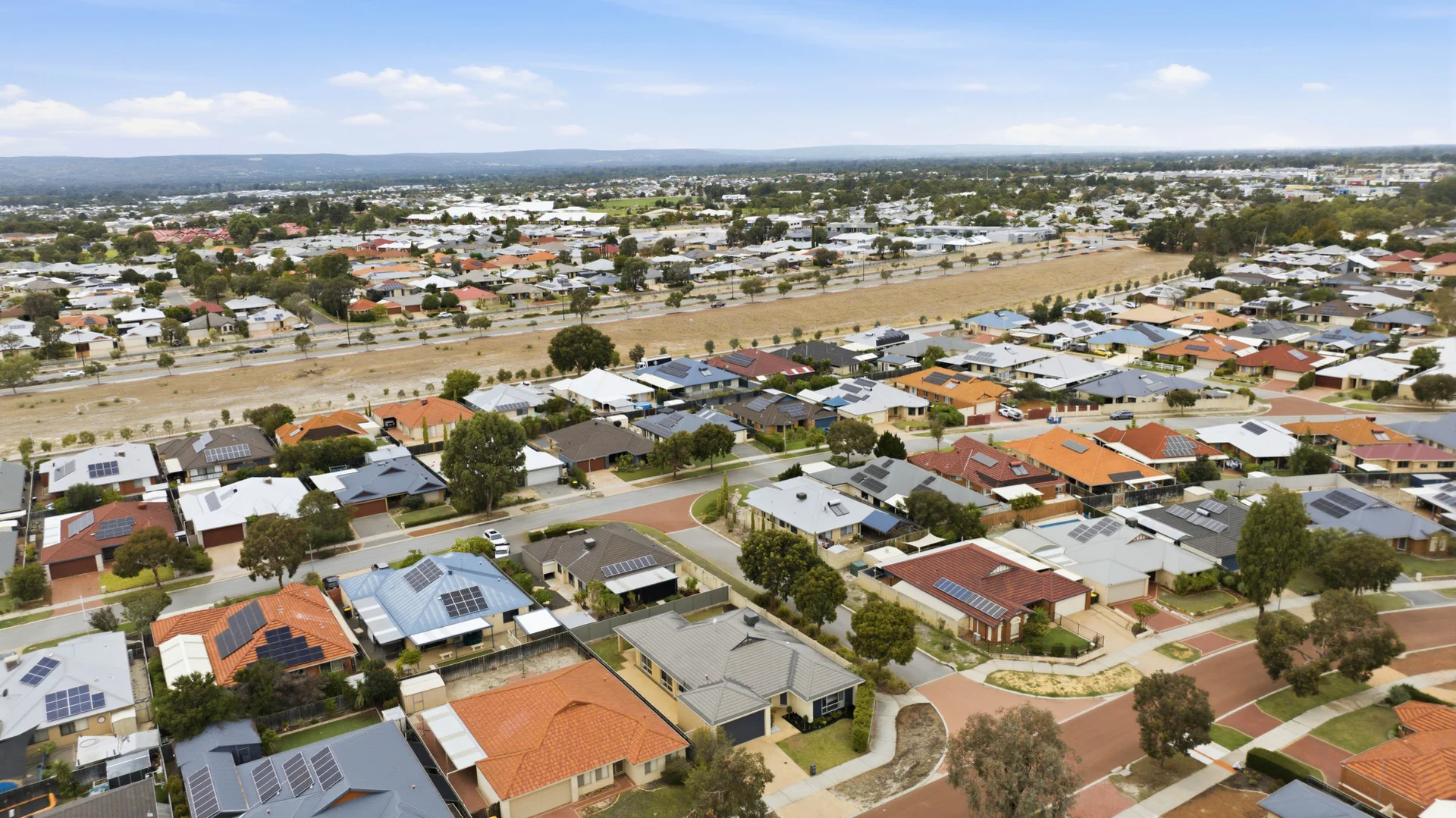 Additional image 28 of 24 Farmaner Parkway, Ellenbrook WA 6069