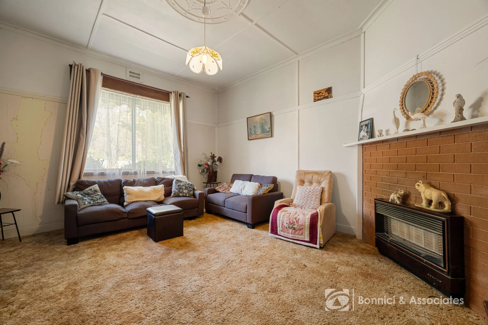 Additional image 4 of 19 Victoria Road, Beechworth VIC 3747