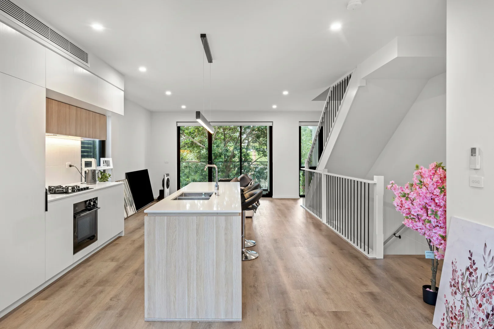 15/492 Pascoe Vale Road, Strathmore VIC 3041 photo 2