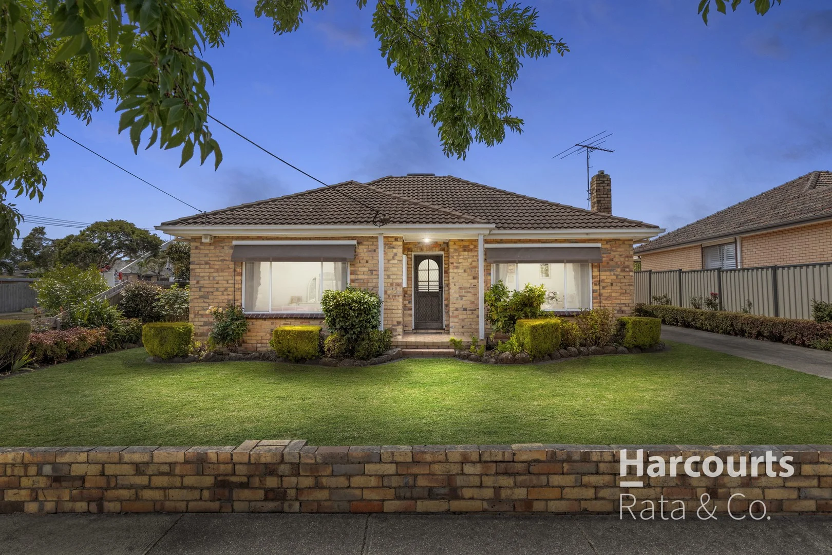 52 Allenby Avenue, Reservoir VIC 3073