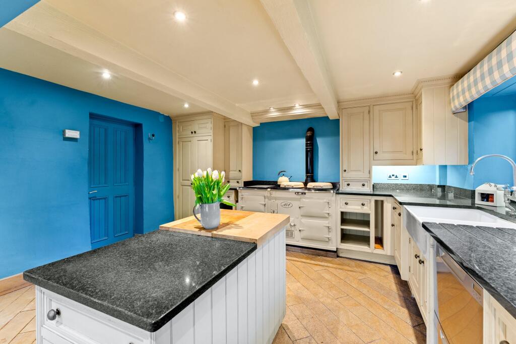 Additional image 3 of Hurst Lane, Rossendale, BB4 | 4/5 Bedroom Period Home With Stunning Views, Close to Rawtenstall