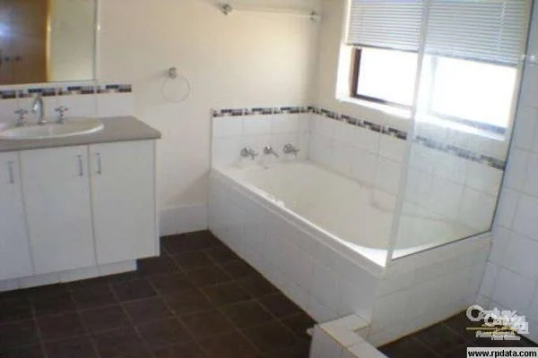 Additional image 4 of 3 Sweeting Way, Bunbury WA 6230
