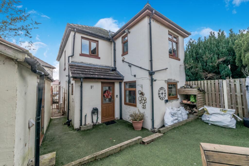 Additional image 15 of Elm Grove, Gomersal, Cleckheaton, West Yorkshire, BD19