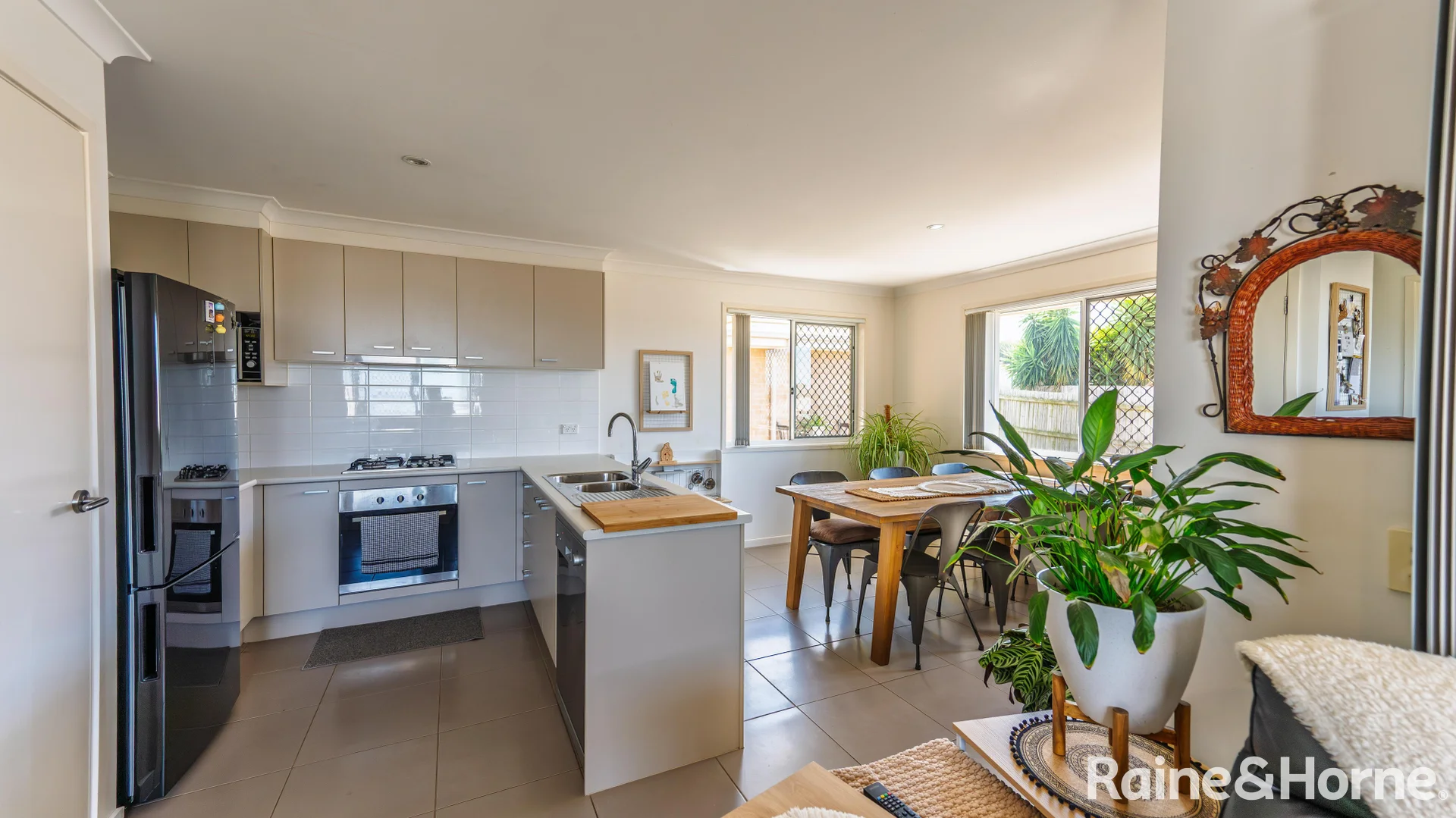 Additional image 4 of 34 Capital Drive, Rosenthal Heights QLD 4370