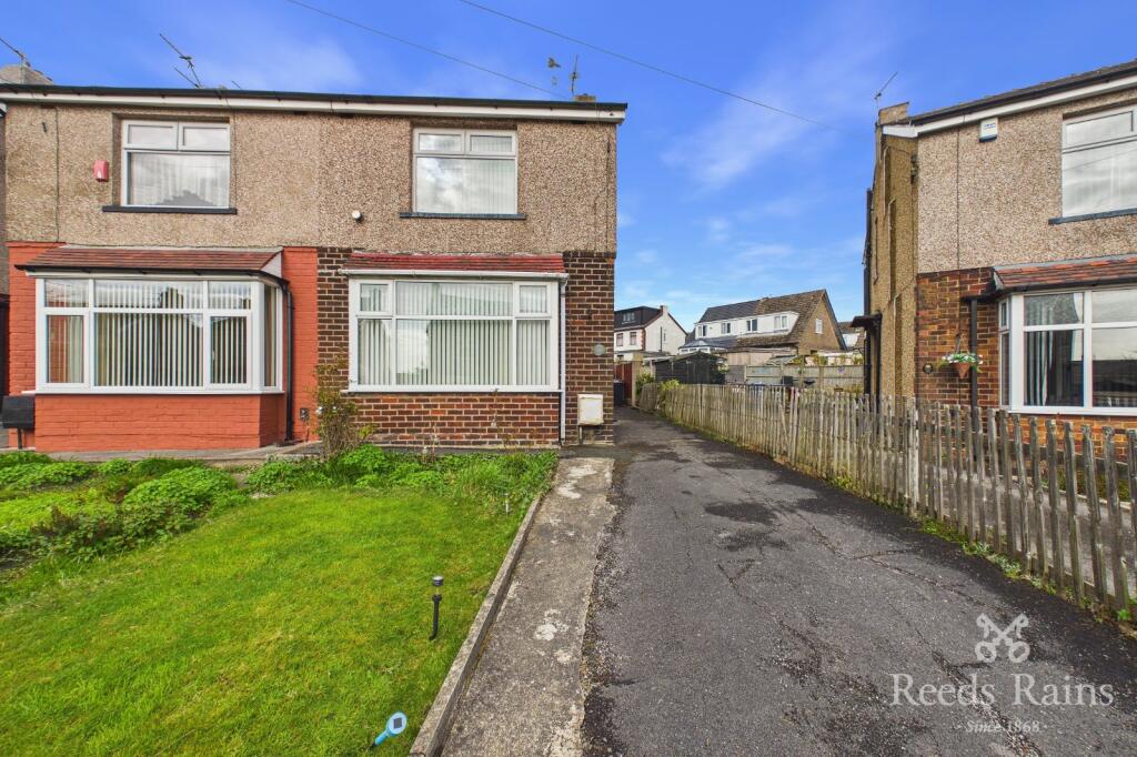 Matlock Grove, Burnley, Lancashire, BB10