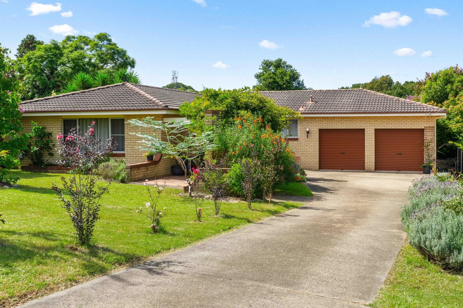 30 Tarawal Street, Bomaderry NSW 2541