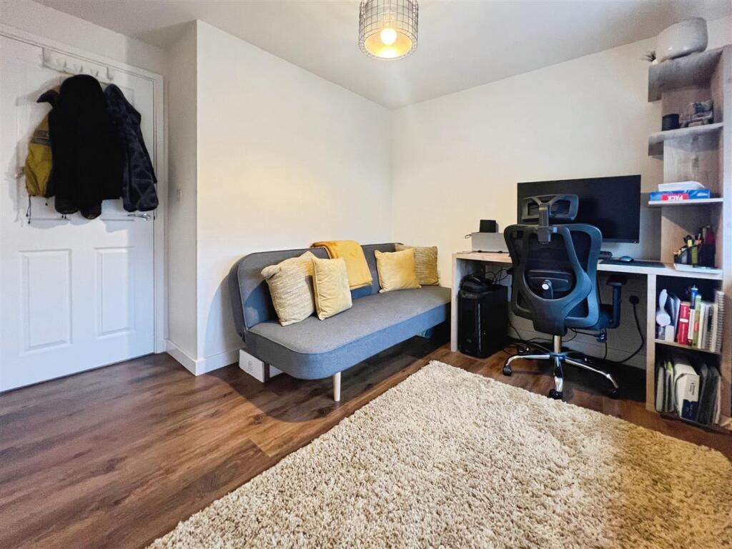 Additional image 17 of Poplars Park Avenue, Bradford, BD2 1FP