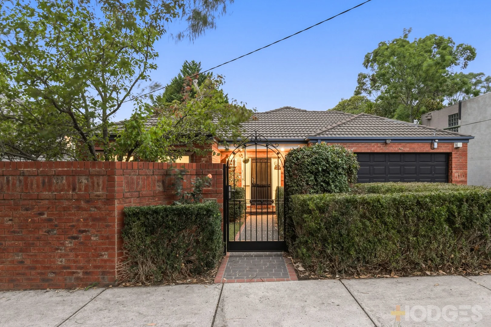 16 Comas Road, Beaumaris VIC 3193