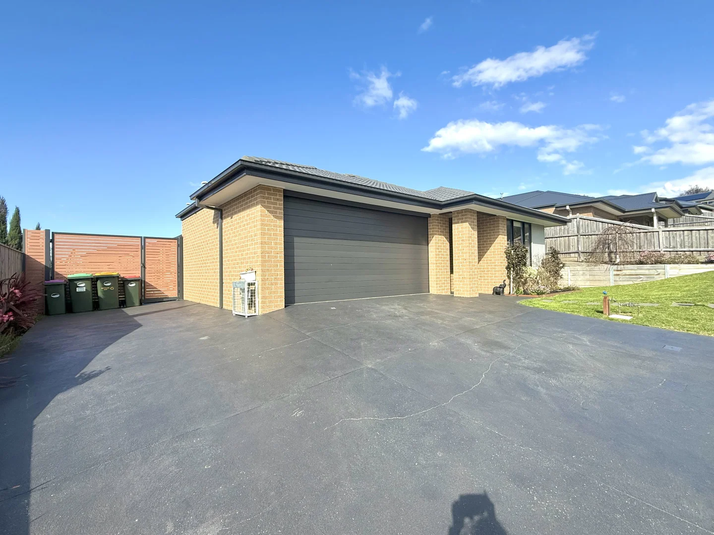 Additional image 2 of 12 County Drive, Drouin VIC 3818
