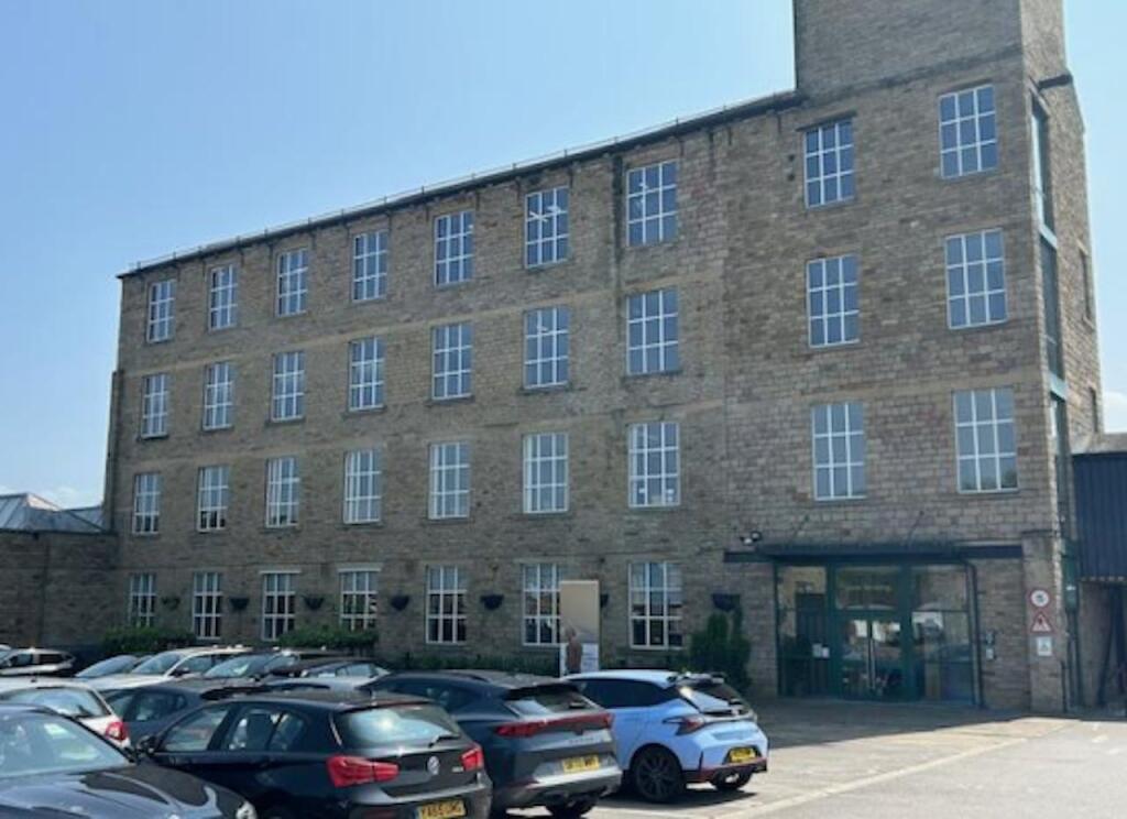 Albion Mills, Albion Road, Bradford, BD10 9TQ