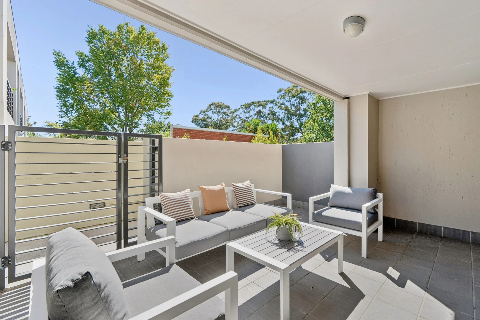 Additional image 10 of 4/43 Ipima Street, Braddon ACT 2612