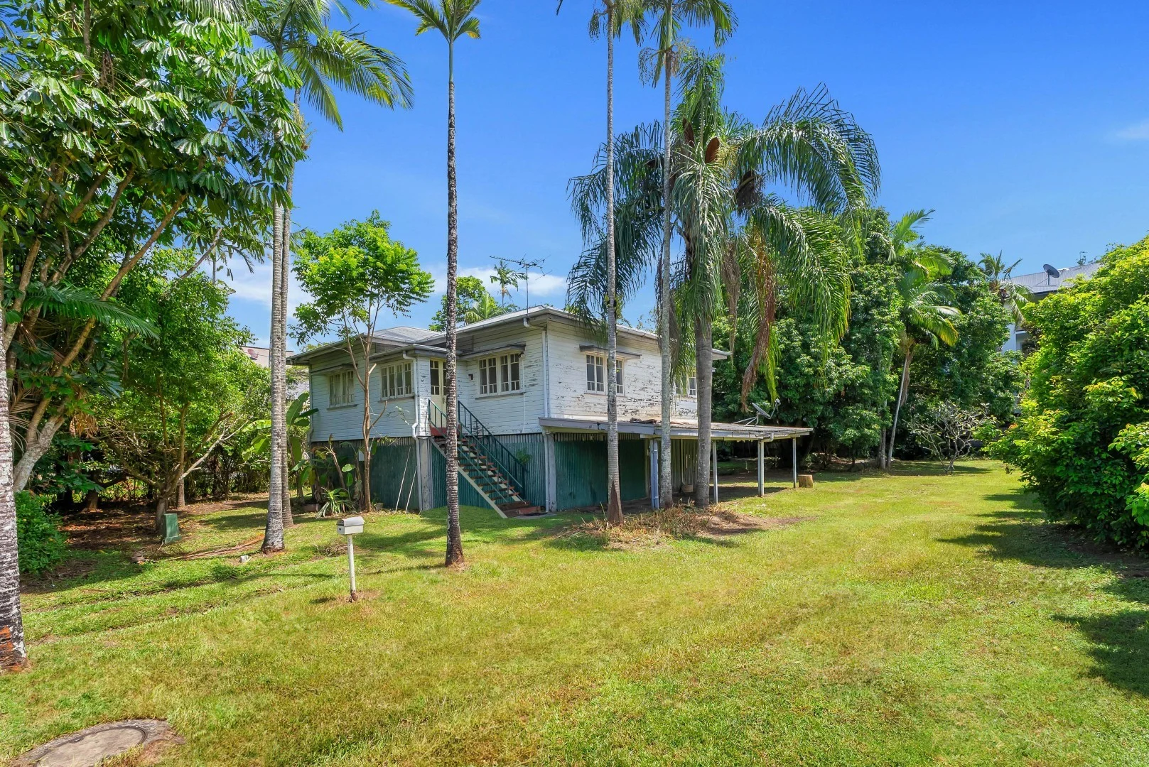 Additional image 5 of 8-16 Short Street, Cairns North QLD 4870