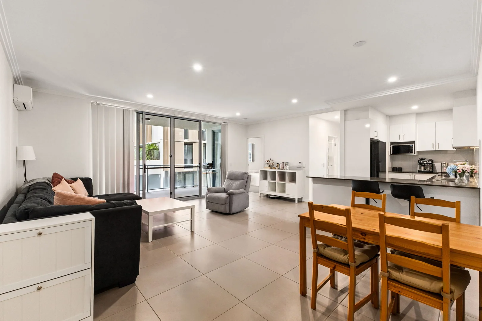 22/52 Latham Street, Chermside QLD 4032