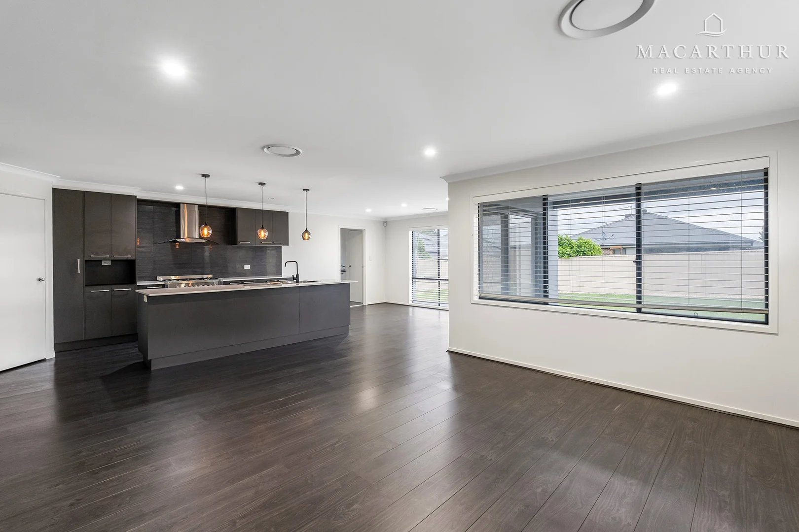 Additional image 4 of 10 Paradise Drive, Gobbagombalin NSW 2650