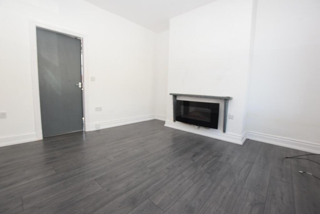 Lawrence Street, Padiham photo 3
