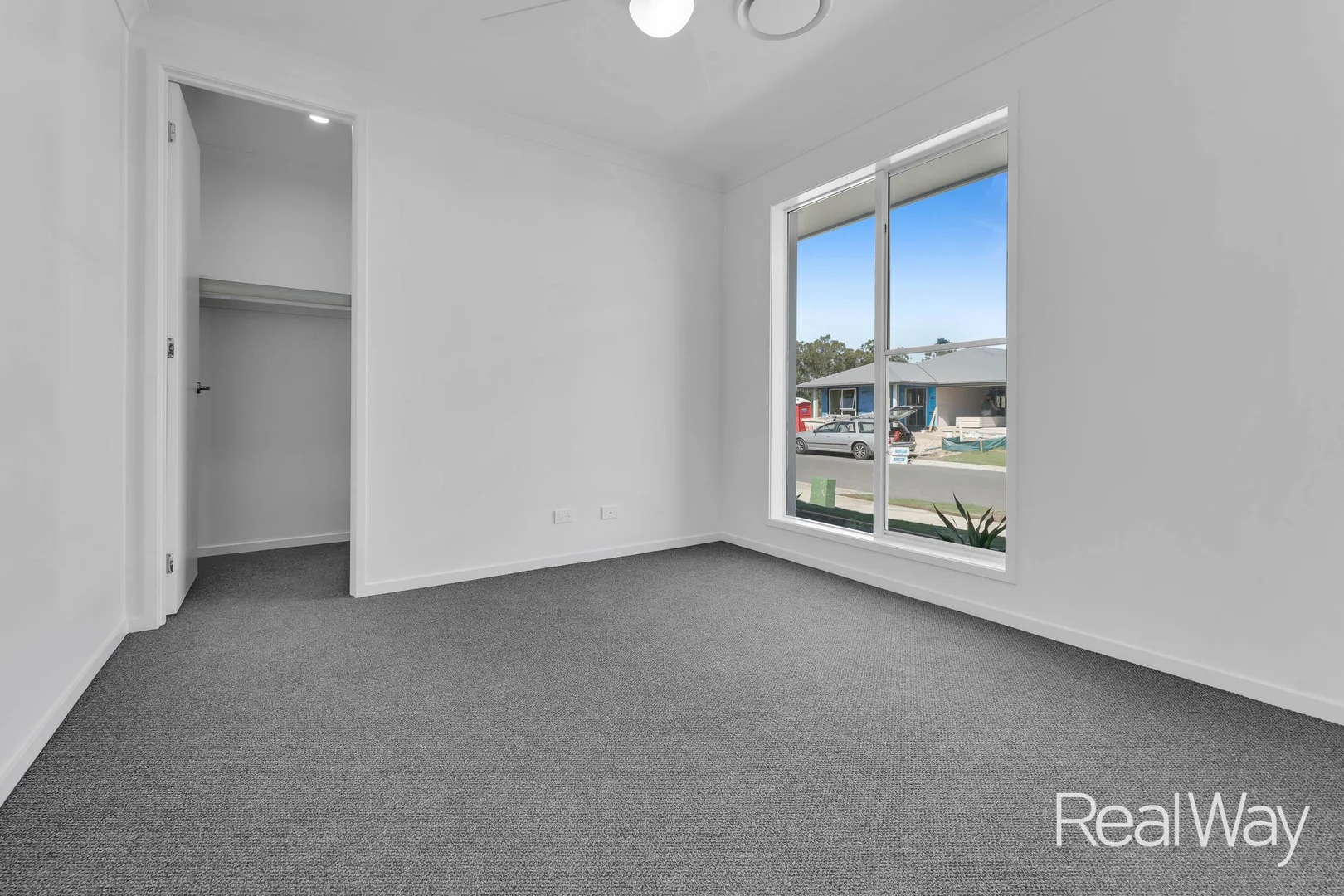 Additional image 3 of 28 Seymour Way, White Rock QLD 4306