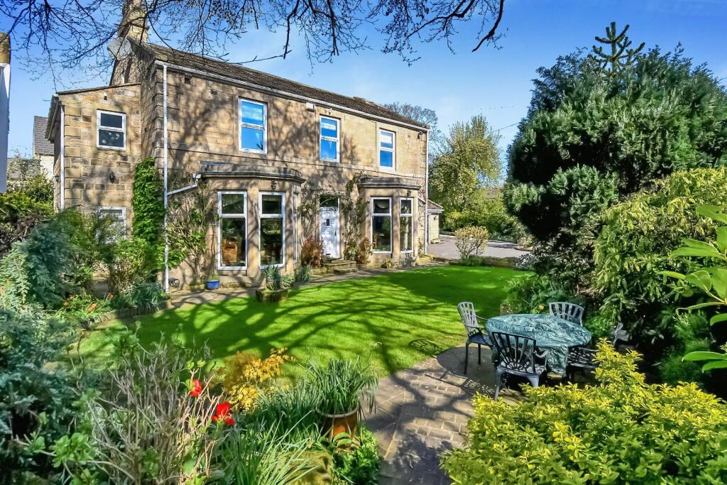 Brookhouse Gardens, Apperley Bridge