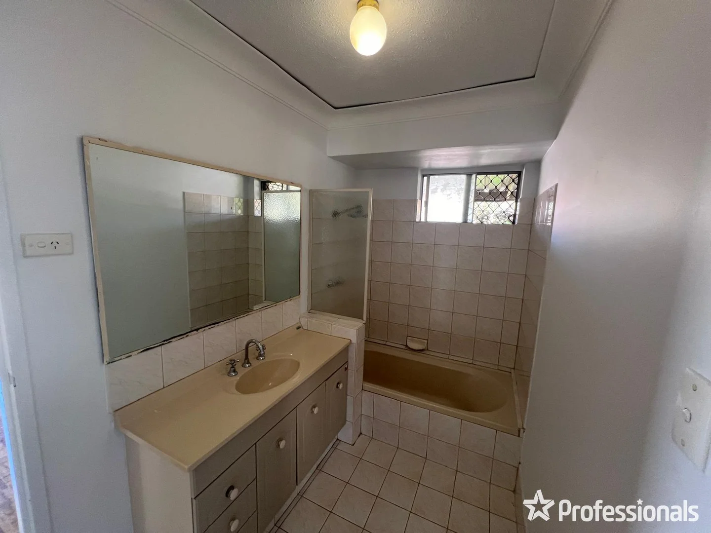 Additional image 11 of 12 Moncrieff Road, Langford WA 6147