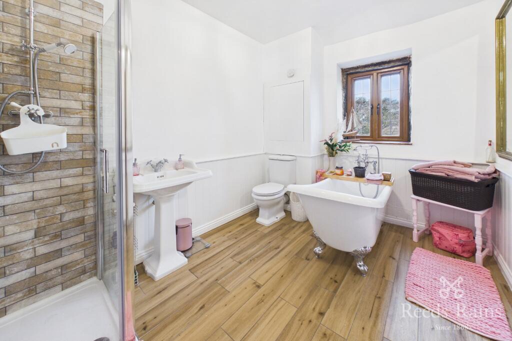 Additional image 16 of Lane Side, Queensbury, Bradford, West Yorkshire, BD13