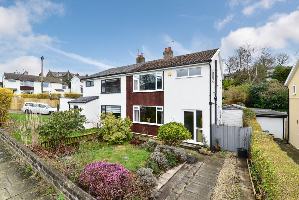 Priory Grove, Bingley, West Yorkshire, BD16
