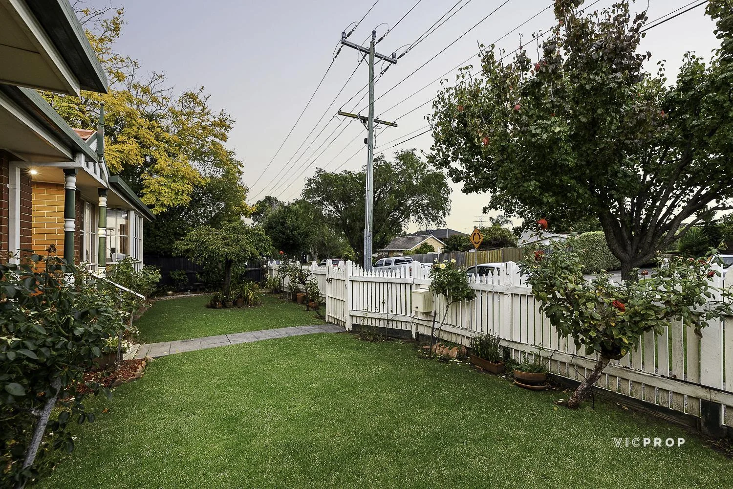 Additional image 2 of 2/1 Dundee Avenue, Chadstone VIC 3148