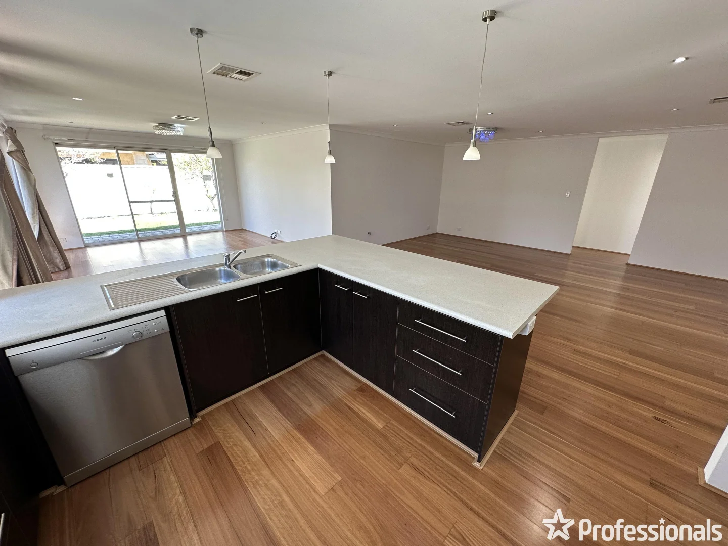 Additional image 12 of 74 Coulthard Crescent, Canning Vale WA 6155