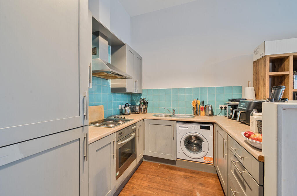 Additional image 14 of East Parade, Bradford, West Yorkshire, BD1