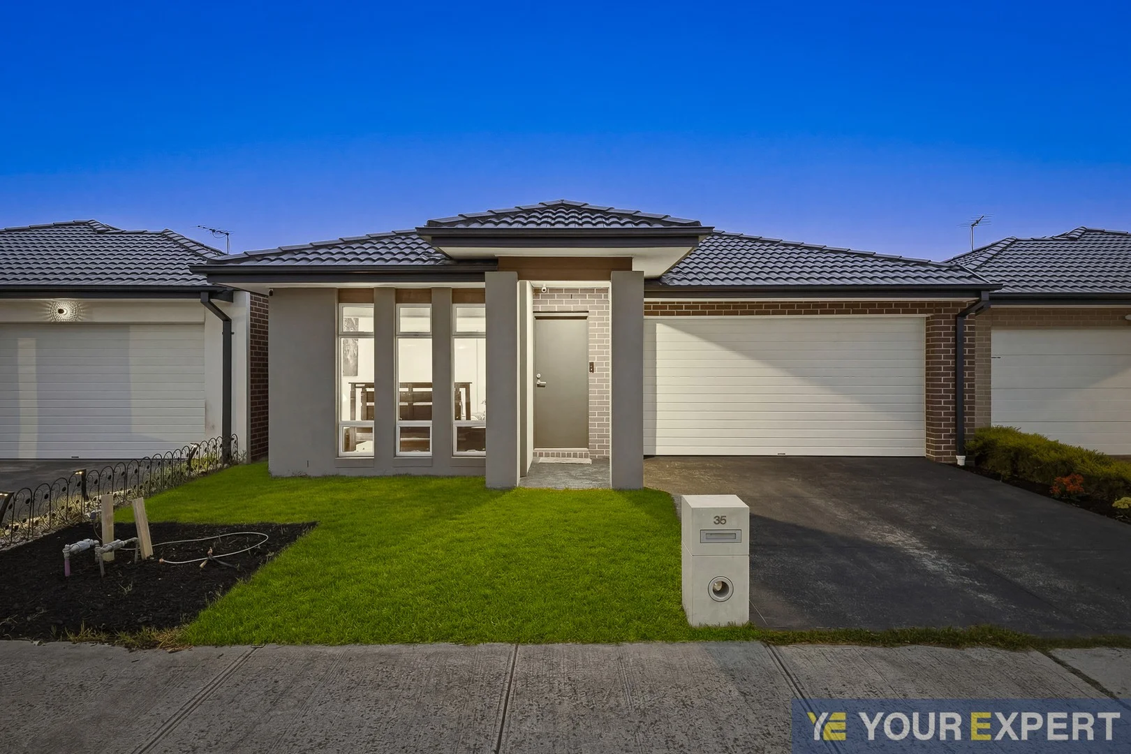 35 Mercury Road, Cranbourne East VIC 3977
