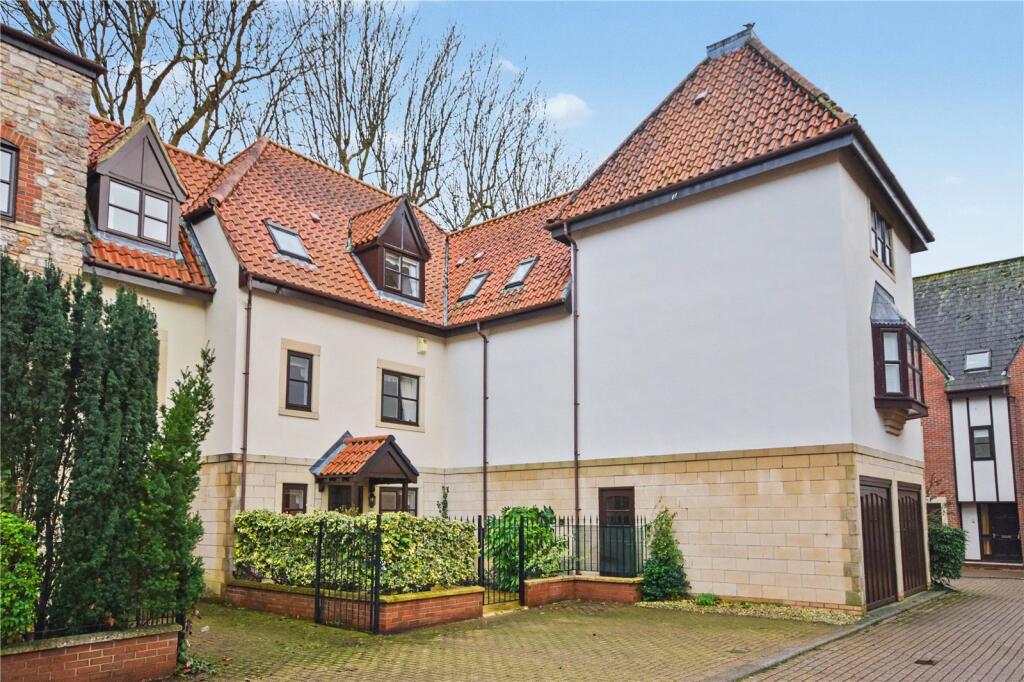Carlton Mews, Wells, Somerset, BA5