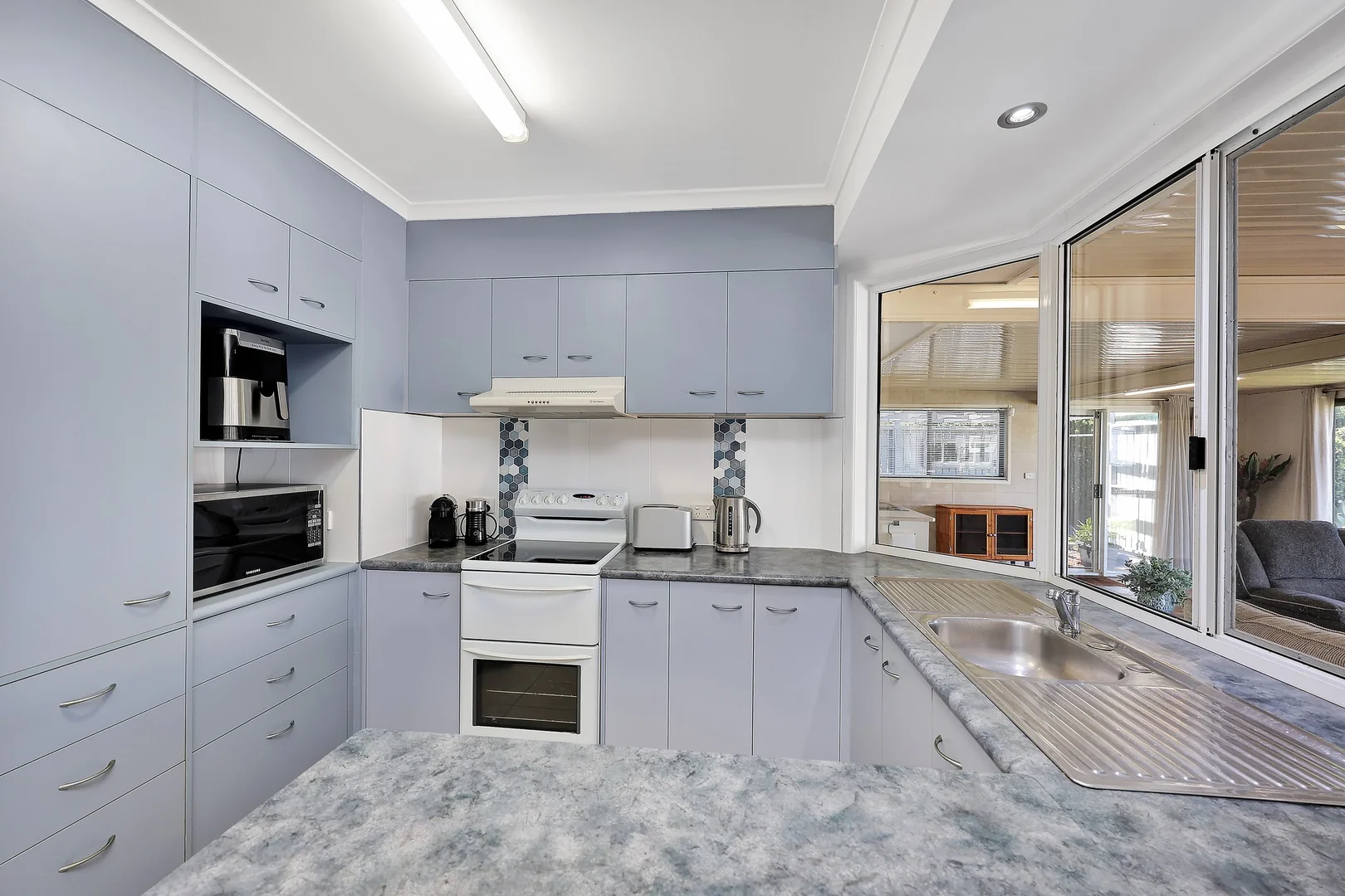 Additional image 16 of 352 Woongarra Scenic Drive, Innes Park QLD 4670