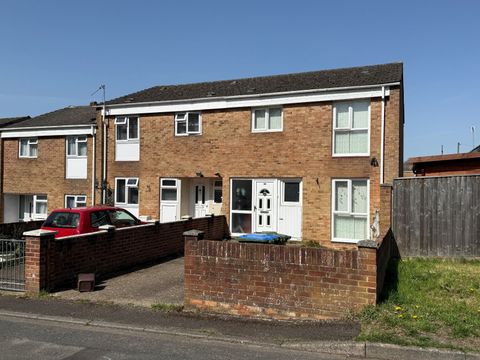 Tangmere Drive - Silver Sub, Lordshill, Southampton SO16