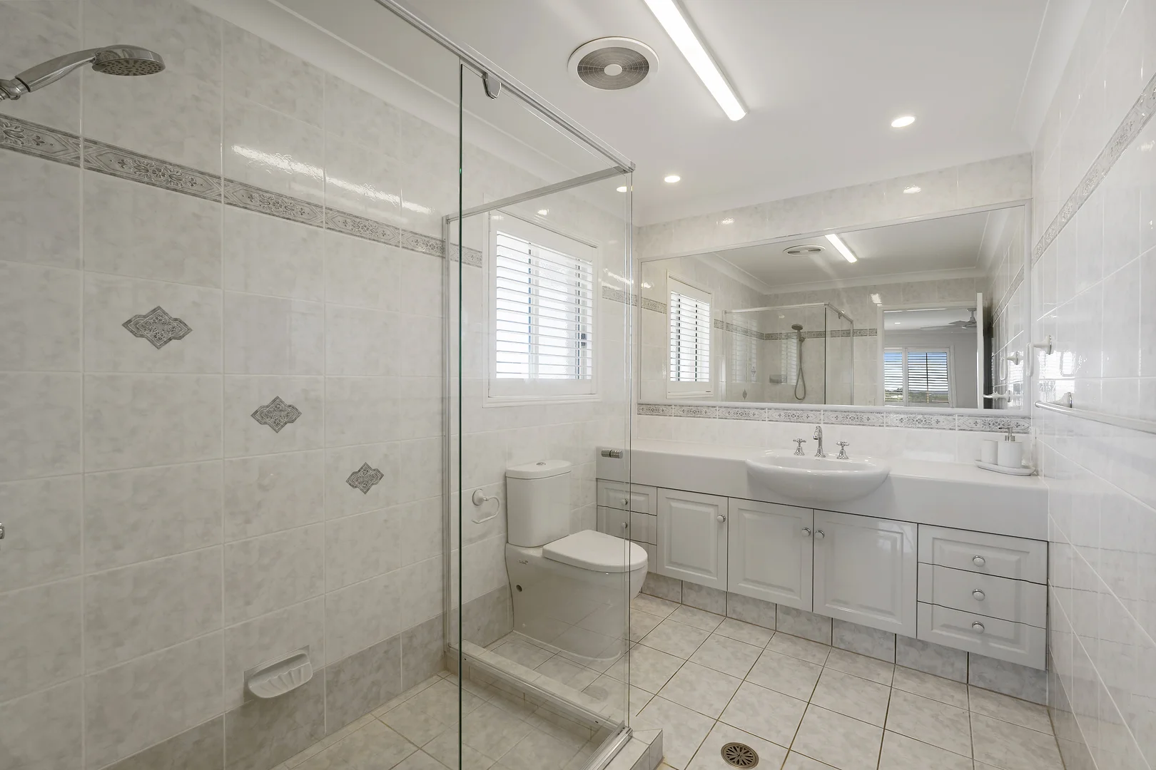 Additional image 10 of 64 Lochlomond Drive, Banora Point NSW 2486