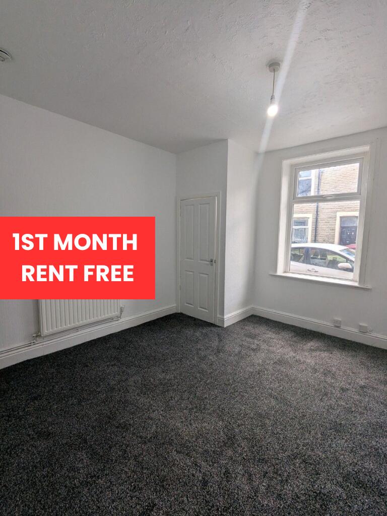 Hunslet Street, Burnley, BB11 3DH