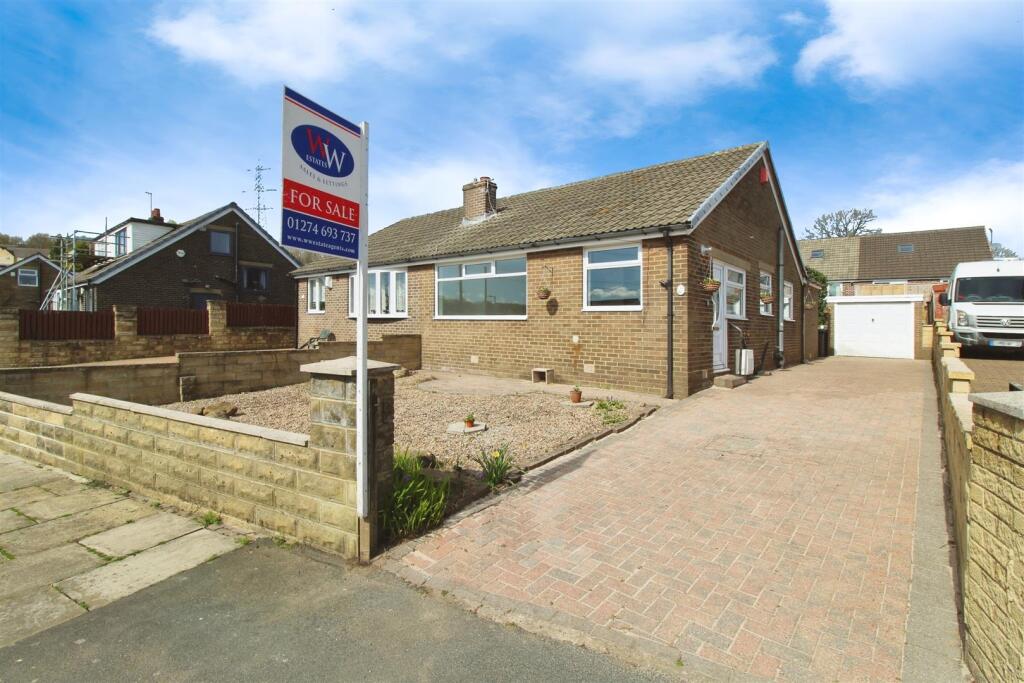 Markfield Avenue, Low Moor, Bradford, BD12 0UL