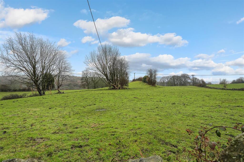 Esholt Lane, Baildon, Shipley photo 2