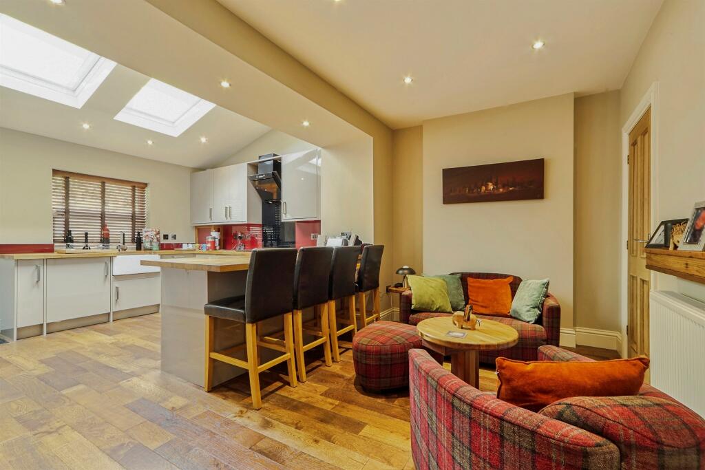 Additional image 7 of Laythorpe Terrace, East Morton, Keighley