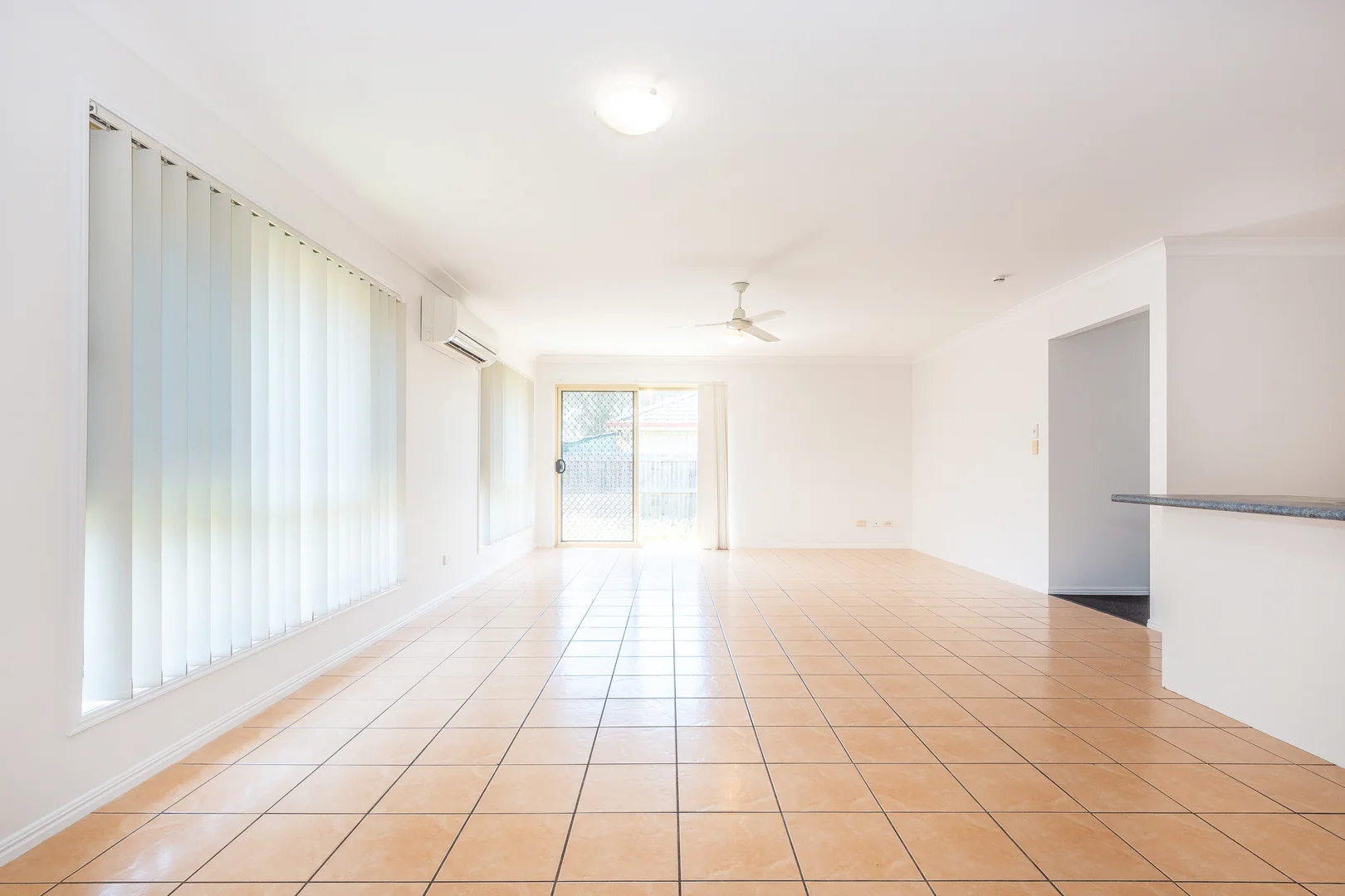 49 Fleet Drive, Kippa-Ring QLD 4021 photo 4