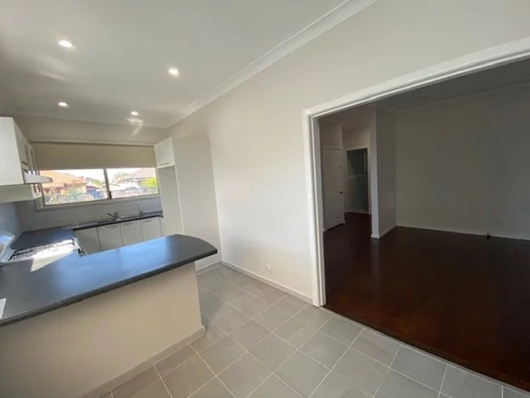 Additional image 12 of 43 Dunbier Avenue, Lurnea NSW 2170