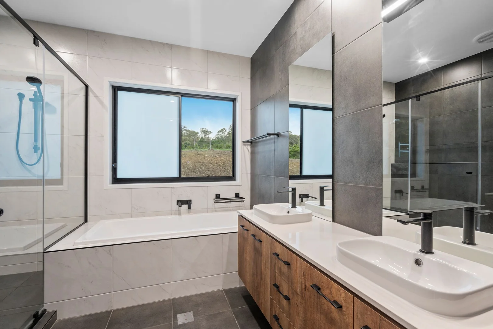 Additional image 20 of 11 Harrison Crescent, Ocean View QLD 4521