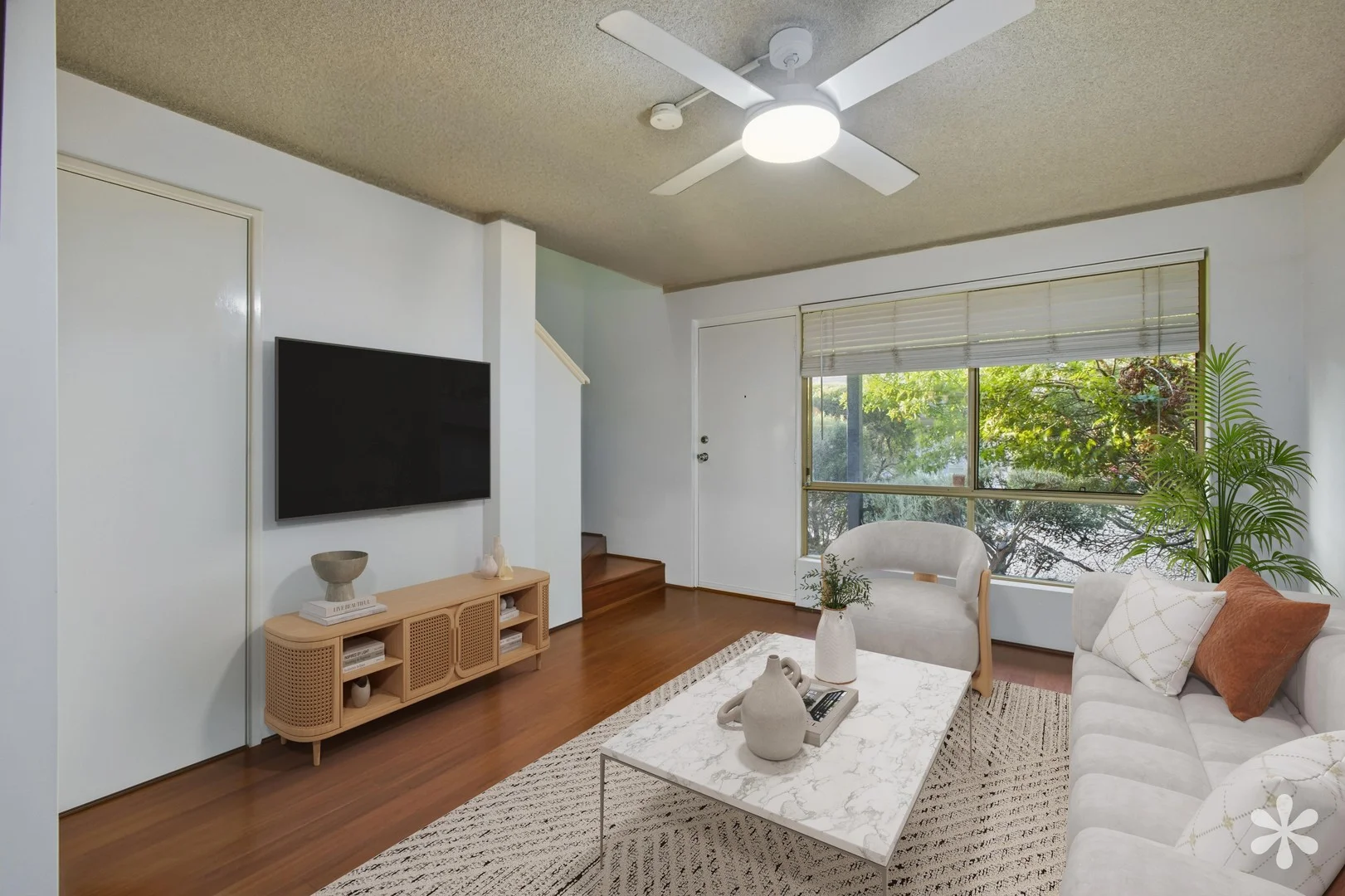 8/17 Cayley Street, Glendalough WA 6016