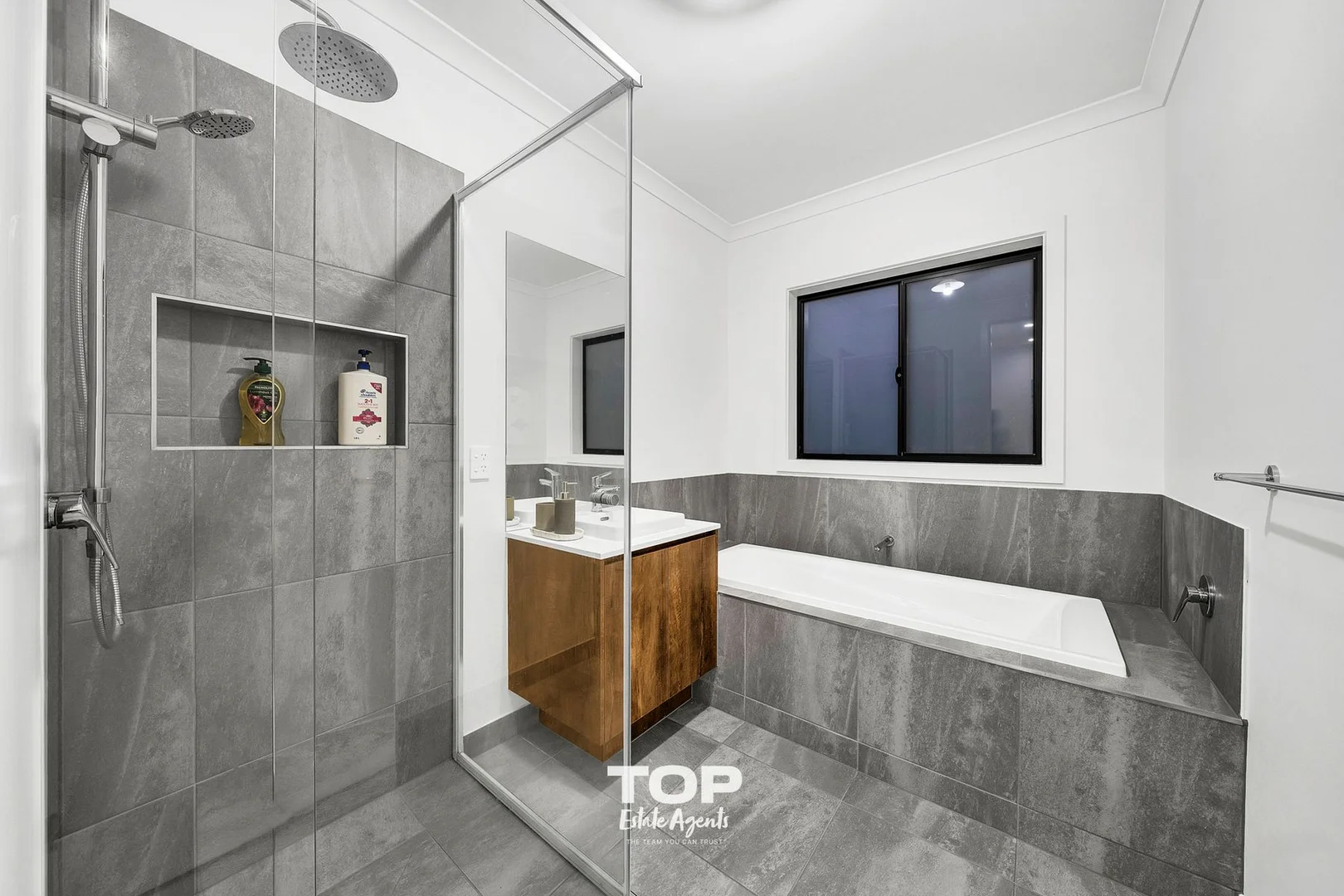 Additional image 14 of 19 Celevan Street, Clyde North VIC 3978