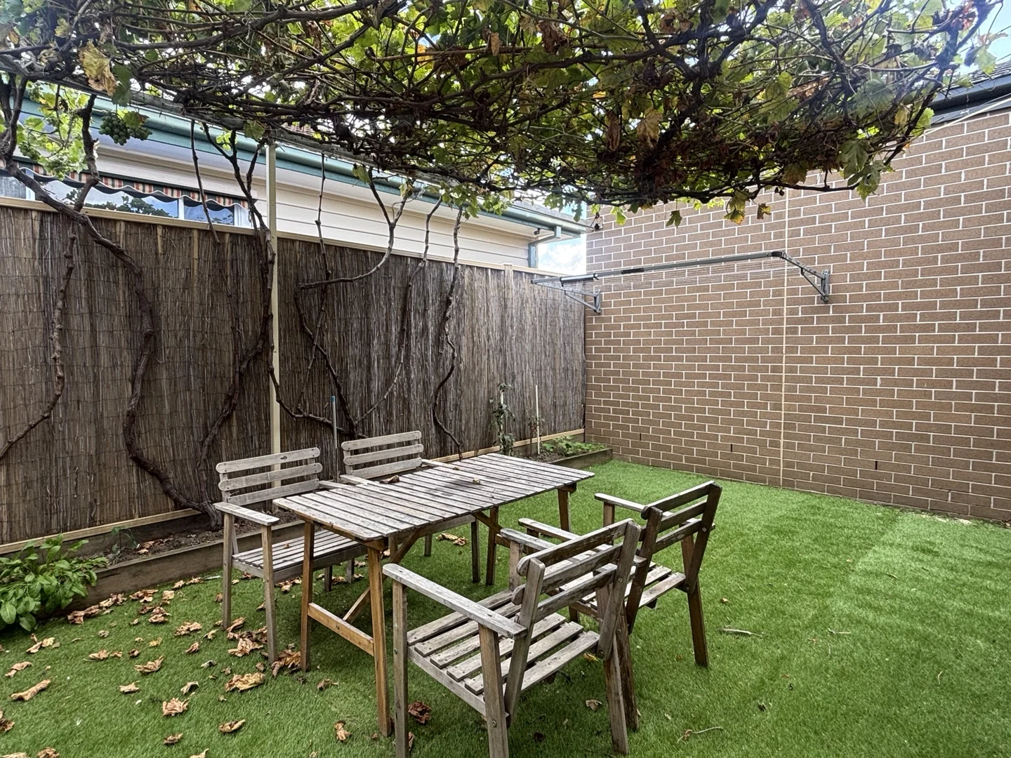 Additional image 9 of 1/4 Runcorn Crescent, Deer Park VIC 3023