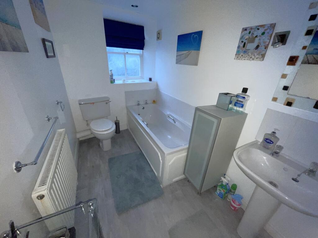Additional image 10 of Oakbarn Cottage, 8 Westfield Lane, Idle, Bradford, West Yorkshire BD10 8PY