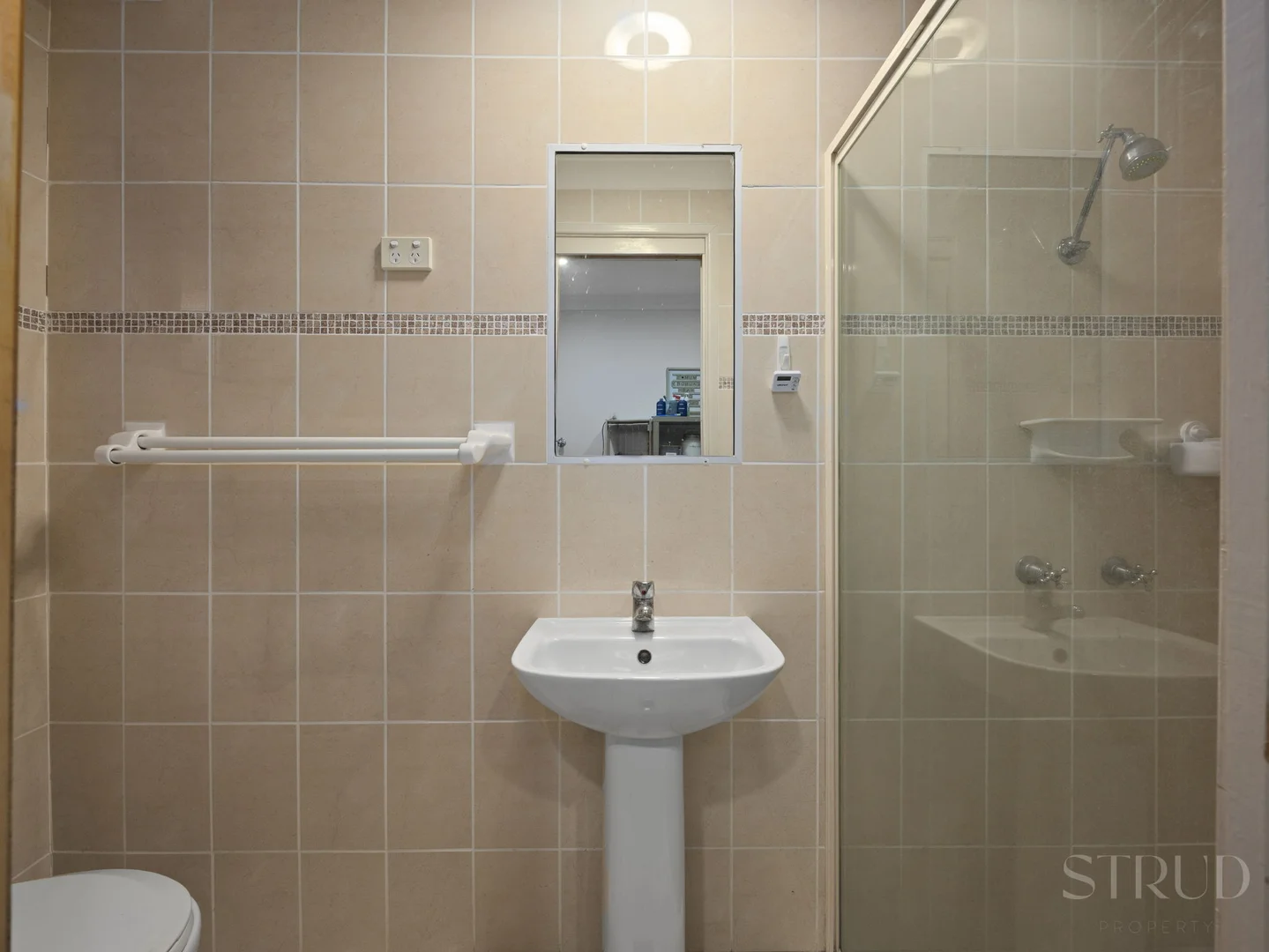 Additional image 13 of 75 South Queensborough Parade, Karalee QLD 4306