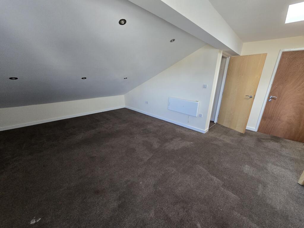 Additional image 86 of 88 Otley Road, Shipley, West Yorkshire, BD18